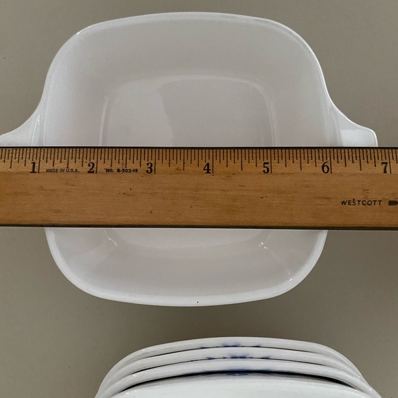 Vintage Pyrex - Picture 10 of 11